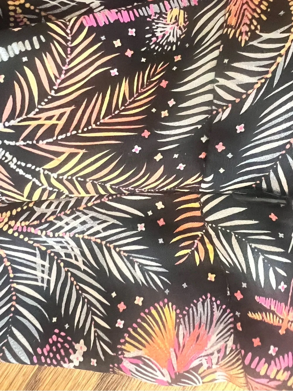 Luxury Charlotte Brody Cascade Ruffle Skirt Black Desert Oasis 100% Silk Size 8